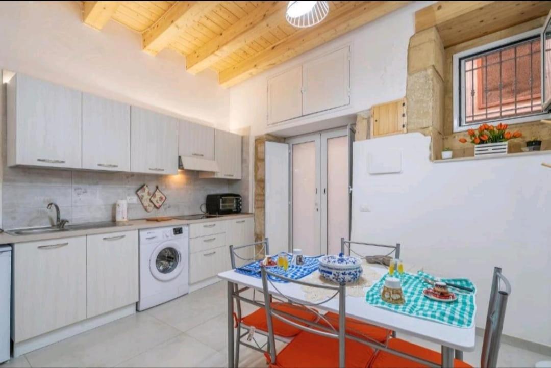 La Casa Dei Candelai シラクーサ エクステリア 写真